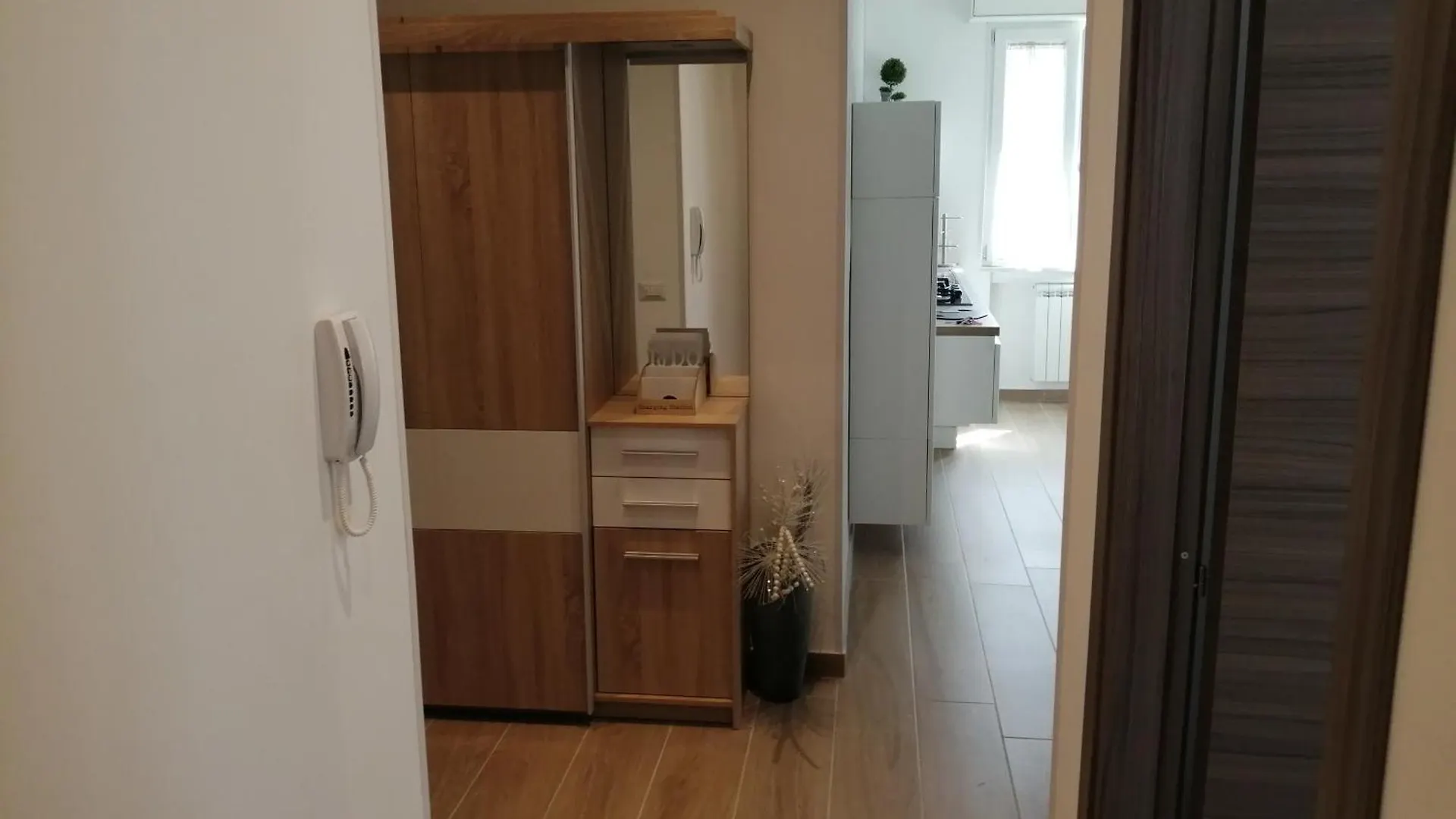Al Crocevia Apartment Bologna 0*,